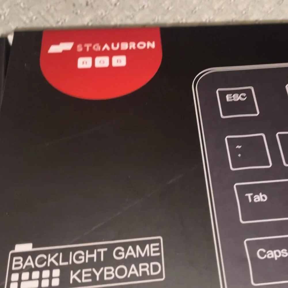 Teclado y Mouse Gamer Nuevo marca STGAUERON